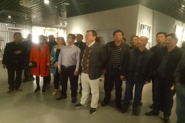 IMG20171106105624_副本.jpg IMG20171106105624_副本.jpg